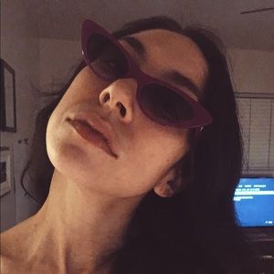 Meet your Posher, Elizabeth